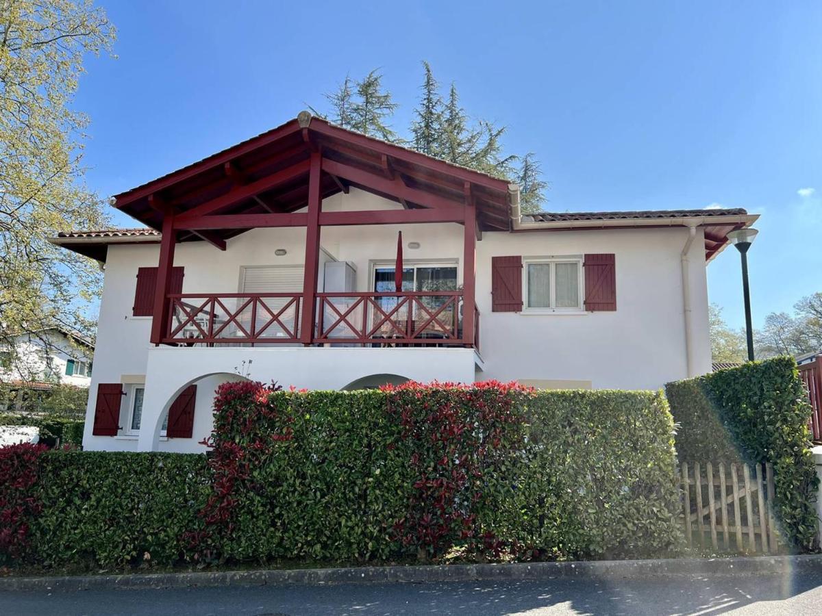 Appartement T1 Bis Avec Jardin Prive Et Piscine, 4 Pers, Cambo-Les-Bains - Fr-1-495-13 Екстериор снимка